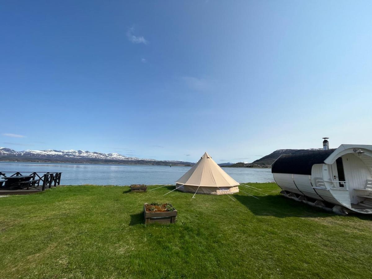 Sandtorgholmen Glamping Екстериор снимка