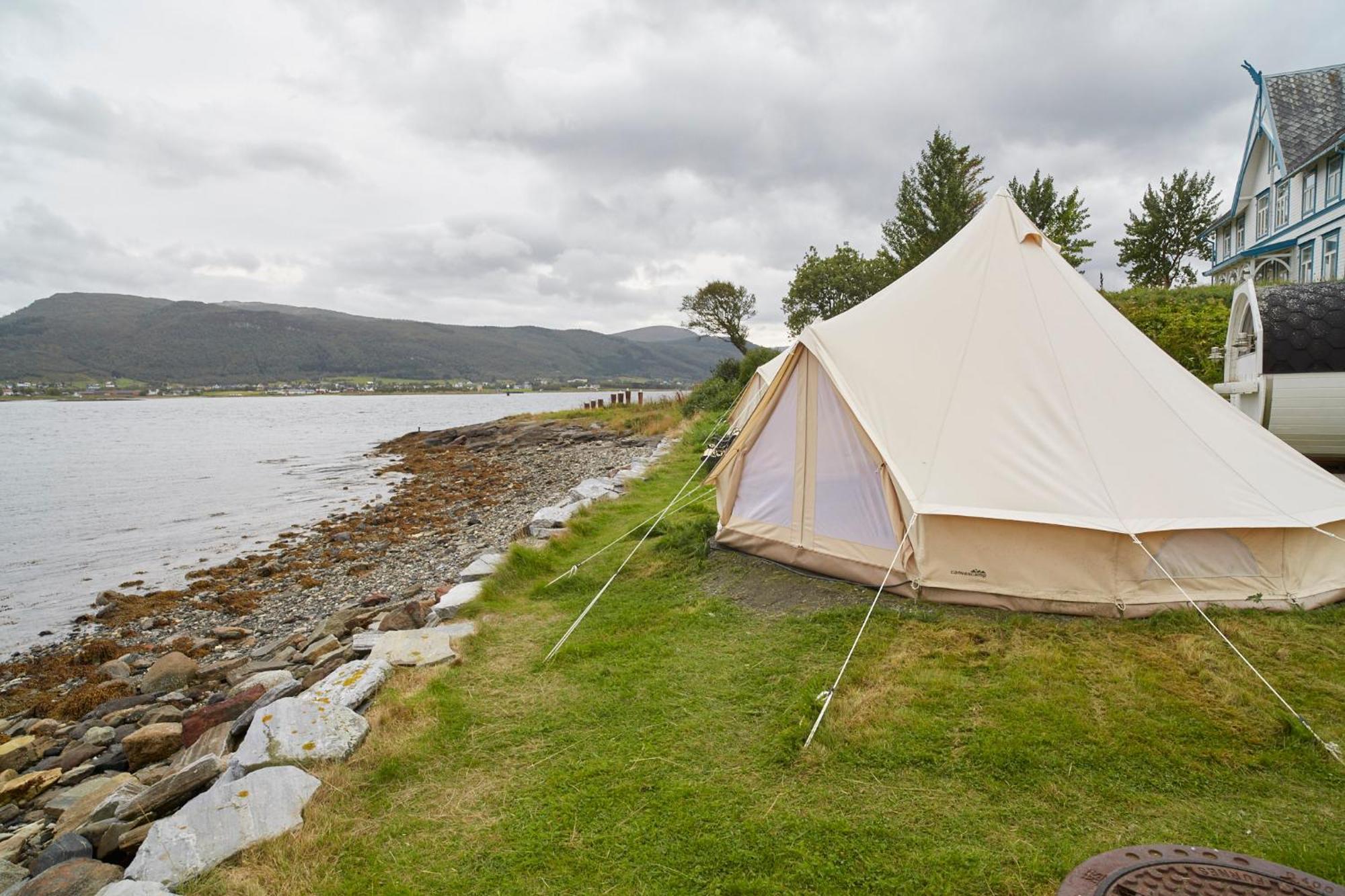 Sandtorgholmen Glamping Екстериор снимка