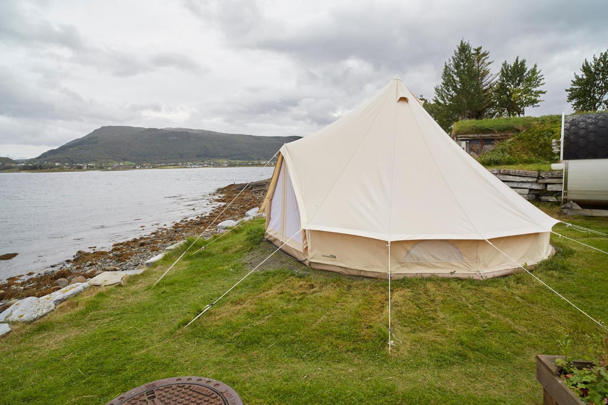Sandtorgholmen Glamping Екстериор снимка